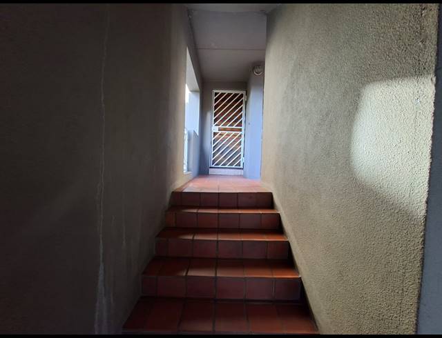 2 BEDROOM APARTMENT FOR SALE IN PEACEHAVEN